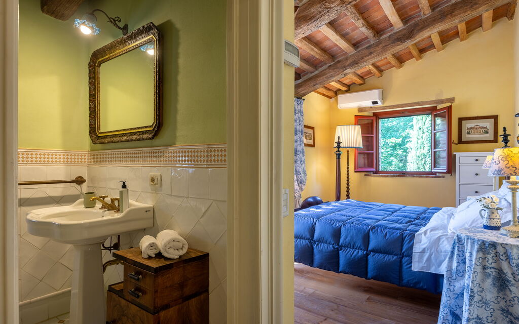 Villa Santa Barbara: Autunno, Bagno, Camera da letto, Estate, Primavera