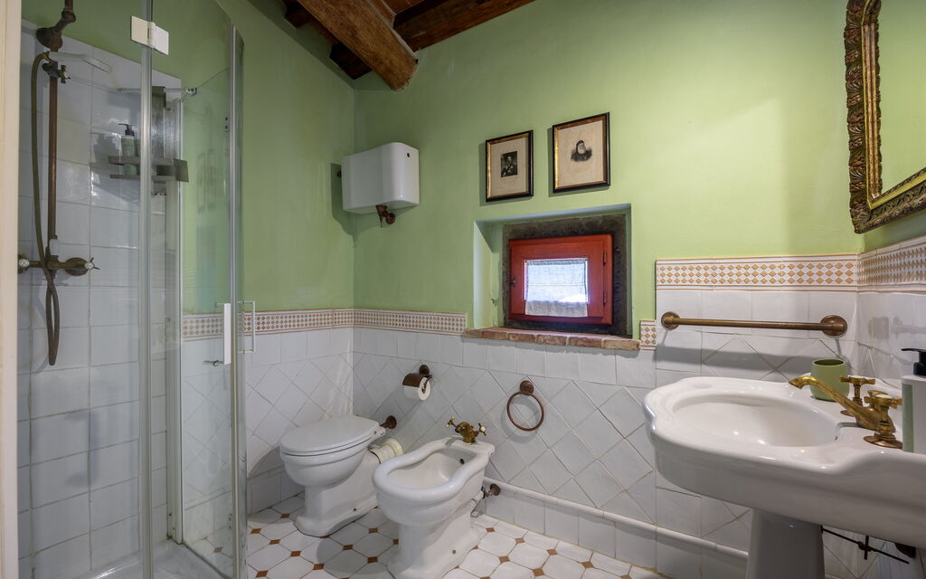 Villa Santa Barbara: Autunno, Bagno, Estate, Primavera