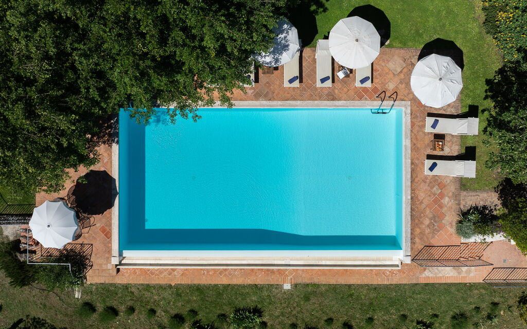 Villa Santa Barbara: Autunno, Estate, Giardino, Piscina, Primavera