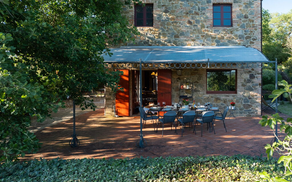 Villa Santa Barbara, Pool and Relax, Siena Countryside