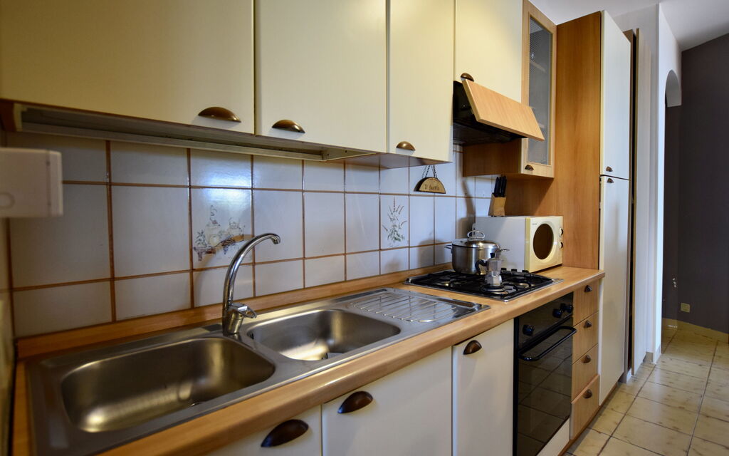 Il Favollo: Autumn, Kitchen, Spring, Summer