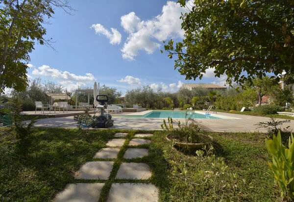 La Dimora di Artemide: Autumn, Garden, Pool, Spring, Summer