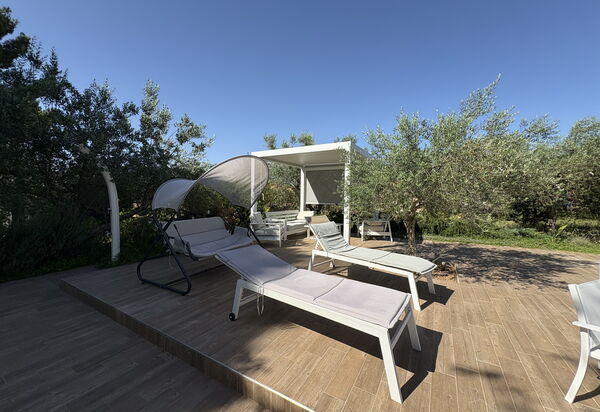 La Dimora di Artemide: Autumn, Garden, Spring, Summer
