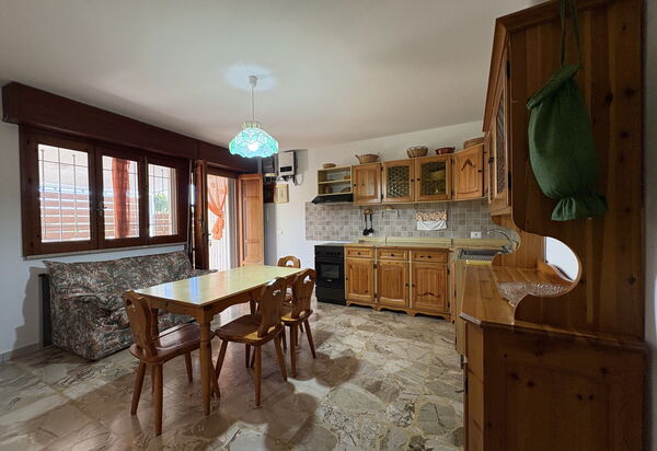 La Dimora di Artemide: Autumn, Kitchen, Spring, Summer