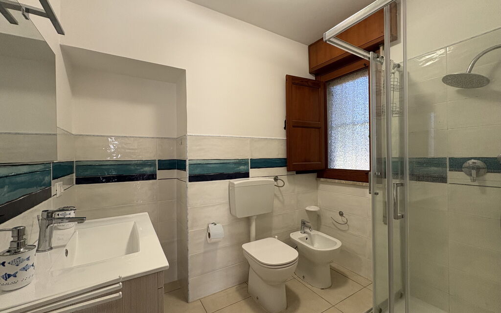 La Dimora di Artemide: Autumn, Bathroom, Spring, Summer