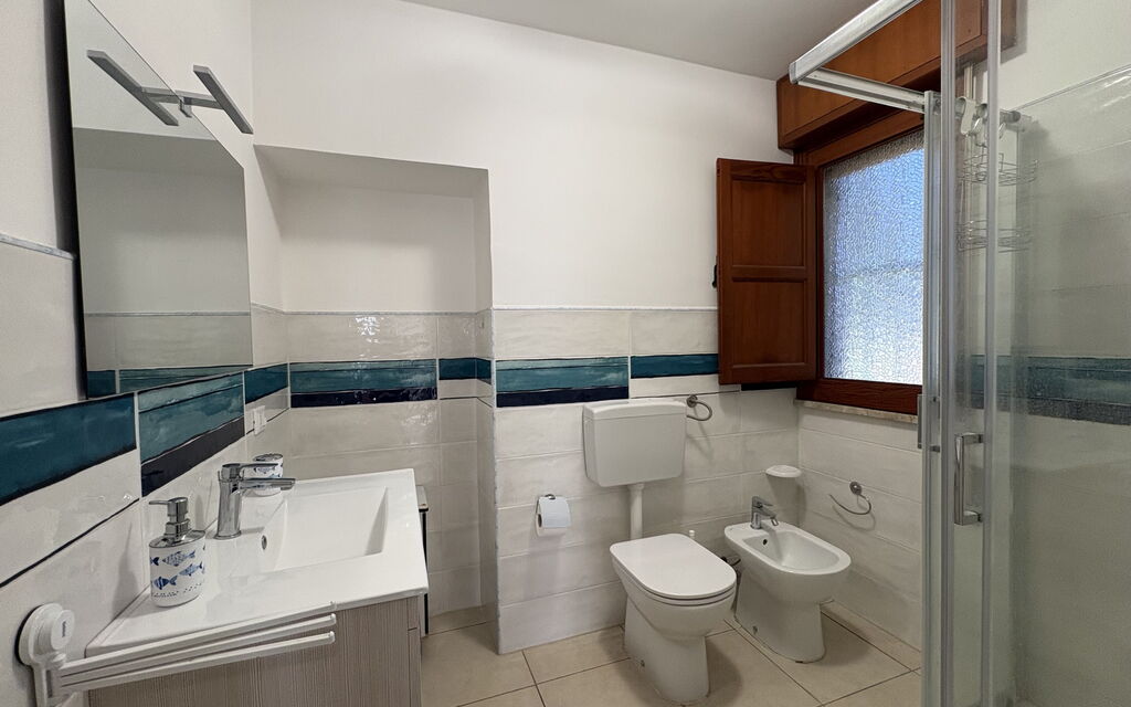 La Dimora di Artemide: Autumn, Bathroom, Spring, Summer
