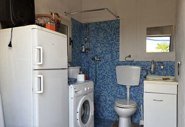Villa Simona: Autumn, Bathroom, Spring, Summer