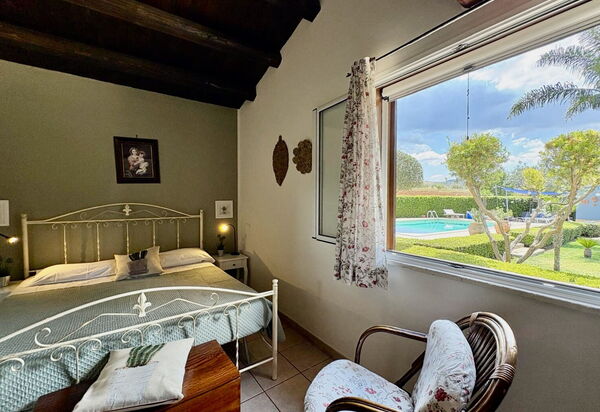 Villa Simona: Autumn, Bedroom, Spring, Summer