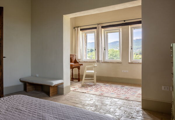Il Casale al Colle, Private Garden, Hills View: Autumn, Scenic View, Spring, Summer