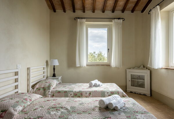 Il Casale al Colle: Autumn, Bedroom, Spring, Summer