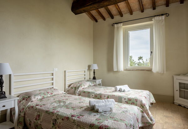 Il Casale al Colle: Autumn, Bedroom, Spring, Summer