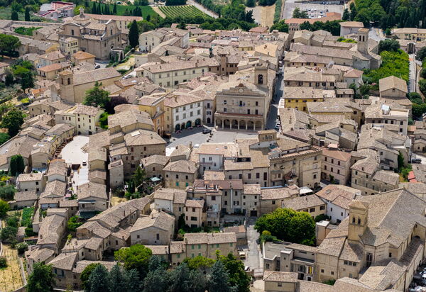 Il Casale al Colle: Autumn, Building Exterior, Spring, Summer