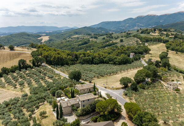 Il Casale al Colle, Private Garden, Hills View: Autumn, Scenic View, Spring, Summer