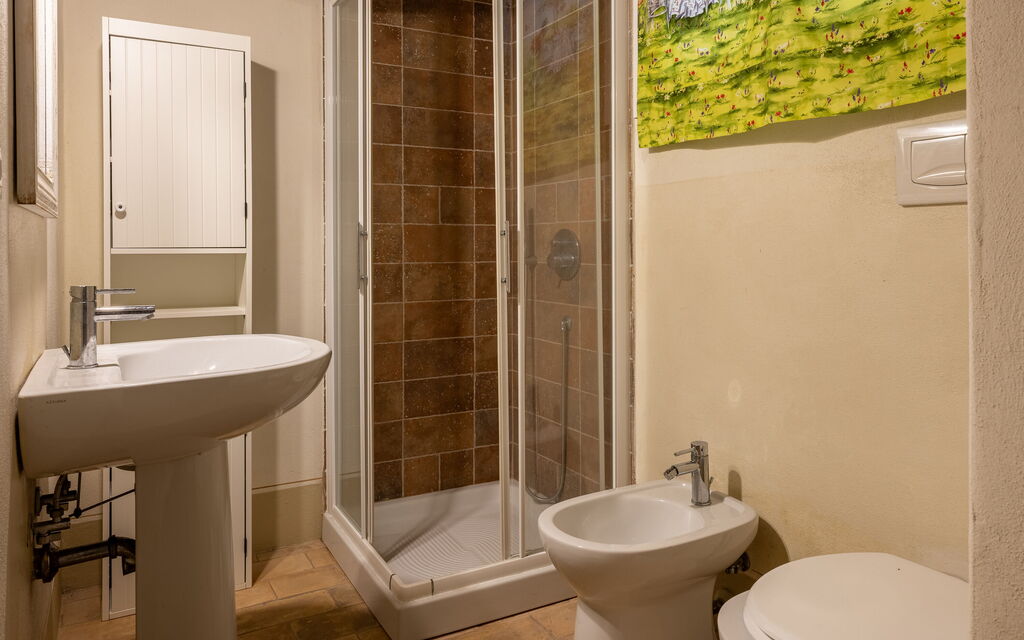Il Casale al Colle: Autunno, Bagno, Estate, Primavera