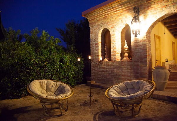 Casa Goel: Autumn, Garden, Spring, Summer