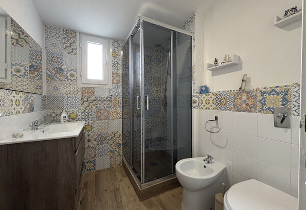 Il Cannizzo: Autumn, Bathroom, Spring, Summer