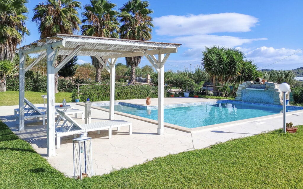 Il Cannizzo: Autunno, Estate, Giardino, Piscina, Primavera