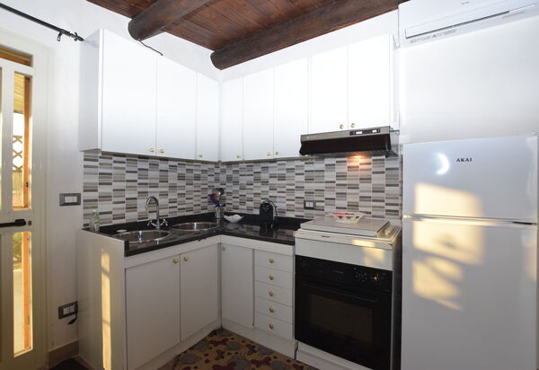Villa Cigno Reale: Autumn, Kitchen, Spring, Summer