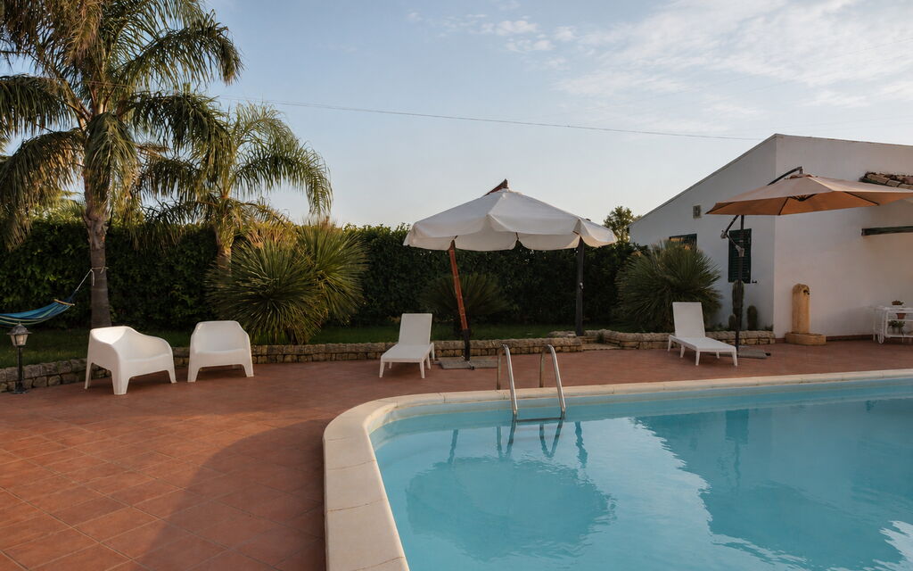 Villa Cigno Reale: Autumn, Pool, Spring, Summer