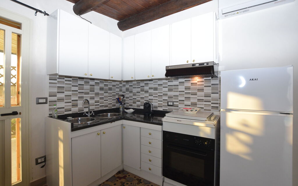 Villa Cigno Reale: Autumn, Kitchen, Spring, Summer