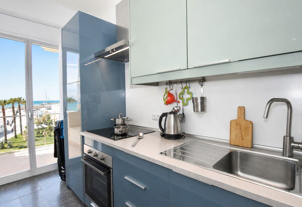 La Casa di Luigi: Autumn, Kitchen, Spring, Summer