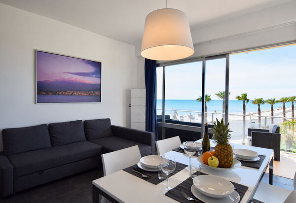 La Casa di Luigi: Autumn, Living Room, Scenic View, Spring, Summer