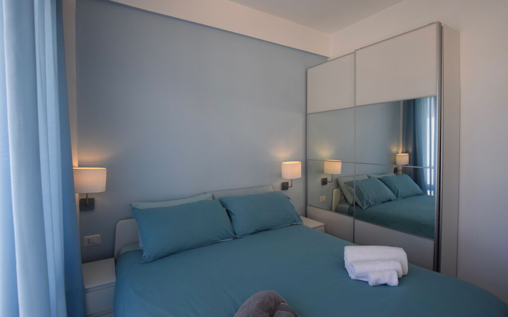 La Casa di Luigi: Autumn, Bedroom, Spring, Summer