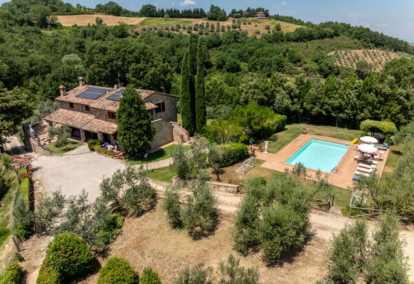 Villa Daluma, Private Pool in Todi: Autunno, Estate, Primavera