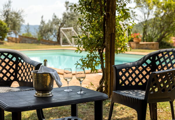 Villa Daluma, Private Pool in Todi: Autunno, Estate, Giardino, Piscina, Primavera