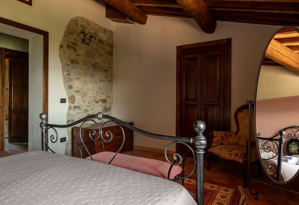 Villa Daluma, Private Pool in Todi: Autunno, Camera da letto, Estate, Primavera