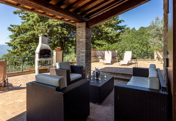 Villa Daluma, Private Pool in Todi: Autunno, Estate, Giardino, Primavera