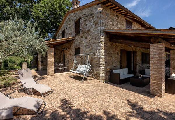 Villa Daluma, Private Pool in Todi: Autunno, Estate, Primavera