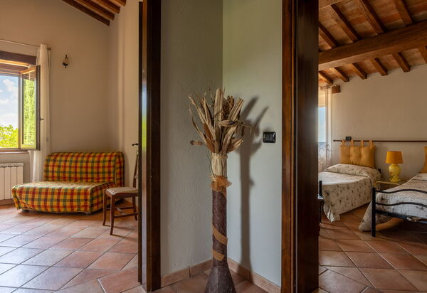 Villa Daluma, Private Pool in Todi: Autunno, Camera da letto, Estate, Primavera