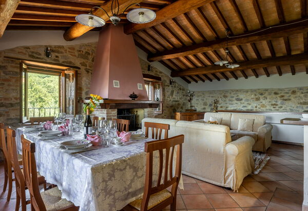 Villa Daluma, Private Pool in Todi: Autunno, Cucina, Estate, Primavera, Soggiorno