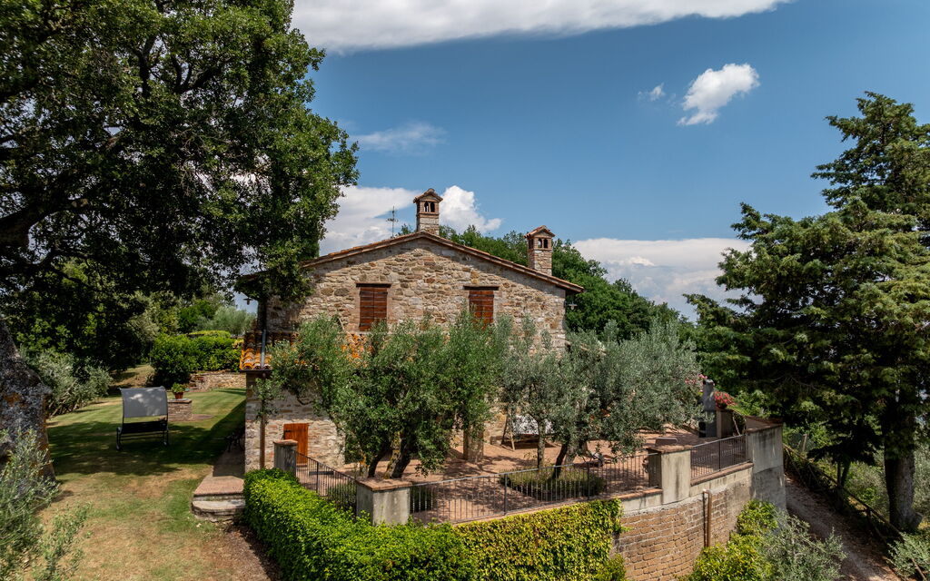 Villa Daluma, Private Pool in Todi: Autunno, Estate, Giardino, Primavera