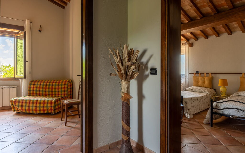 Villa Daluma, Private Pool in Todi: Autunno, Camera da letto, Estate, Primavera