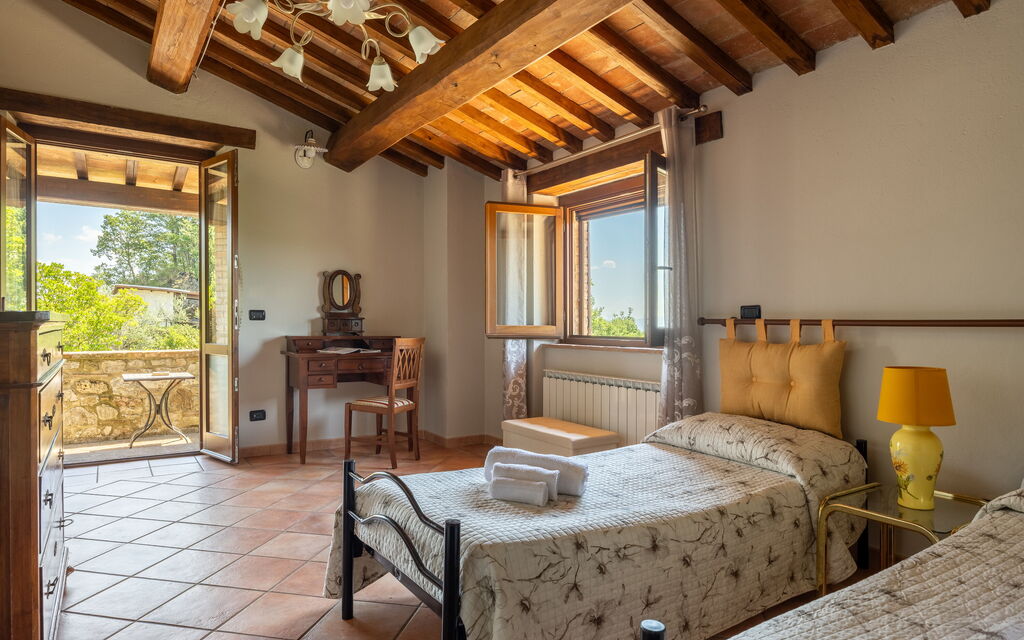 Villa Daluma, Private Pool in Todi: Autunno, Camera da letto, Estate, Primavera