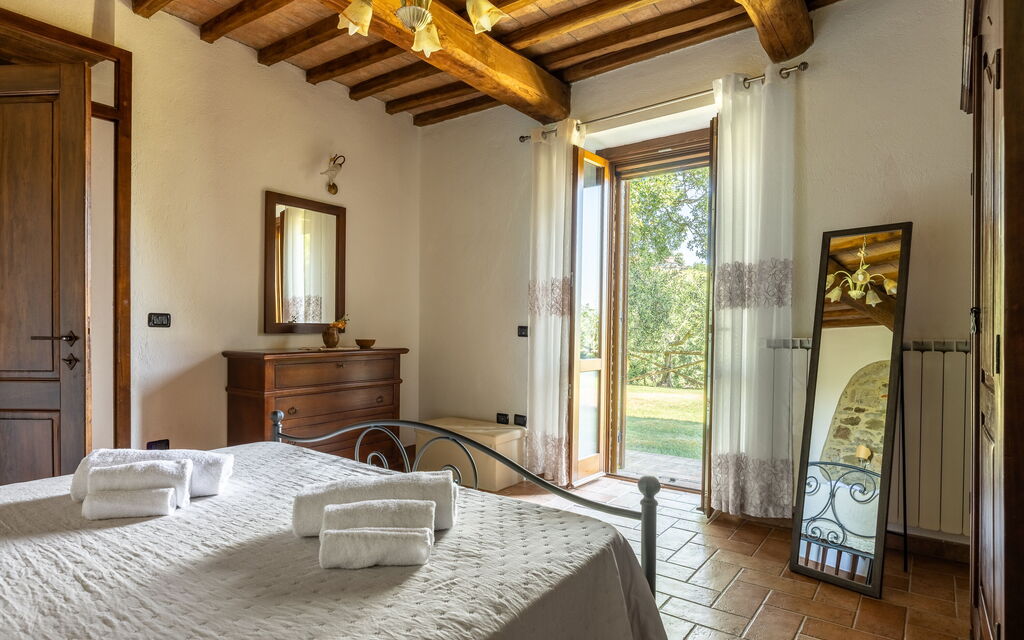Villa Daluma, Private Pool in Todi: Autunno, Camera da letto, Estate, Primavera