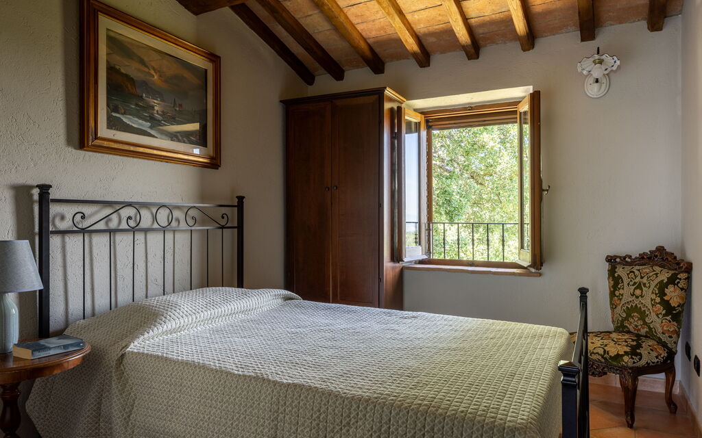 Villa Daluma, Private Pool in Todi: Autunno, Camera da letto, Estate, Primavera