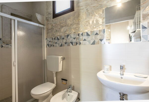 Antica Cascina 191: Autumn, Bathroom, Spring, Summer