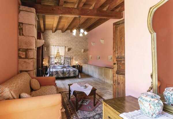 Antica Cascina 191: Autumn, Bedroom, Spring, Summer