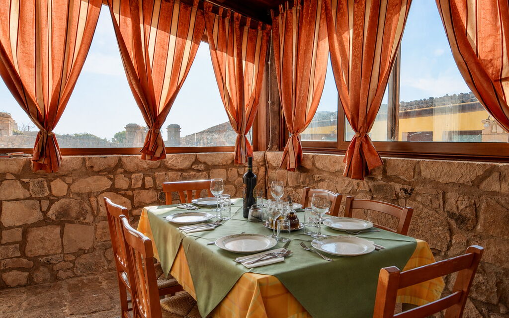 Antica Cascina 191: Autunno, Estate, Primavera, Sala da pranzo