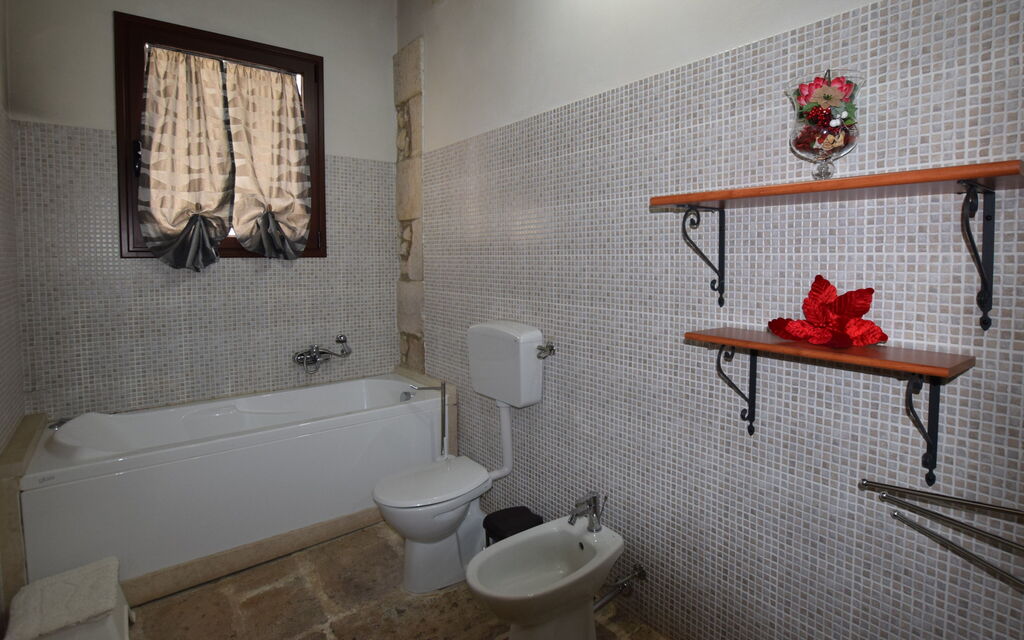 Antica Cascina 191: Autumn, Bathroom, Spring, Summer