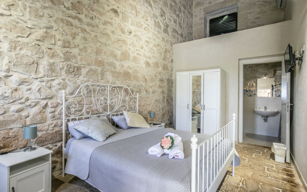 Antica Cascina 191: Autumn, Bedroom, Spring, Summer