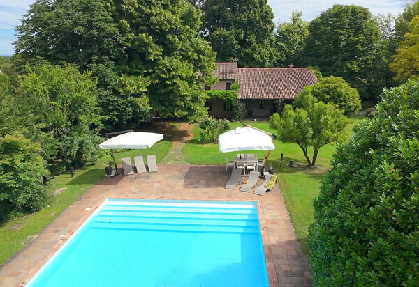 Villa Dorina: Autumn, Building Exterior, Garden, Outdoor, Pool, Spring, Summer, Winter