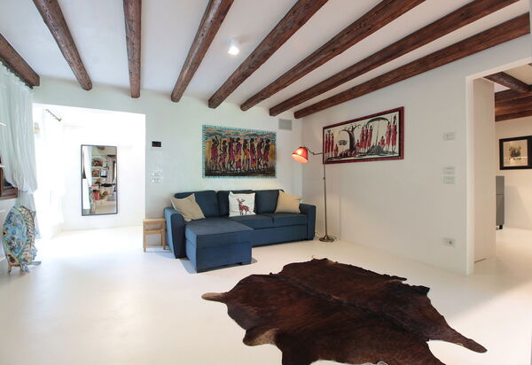 Villa Dorina: Autumn, Living Room, Spring, Summer, Winter