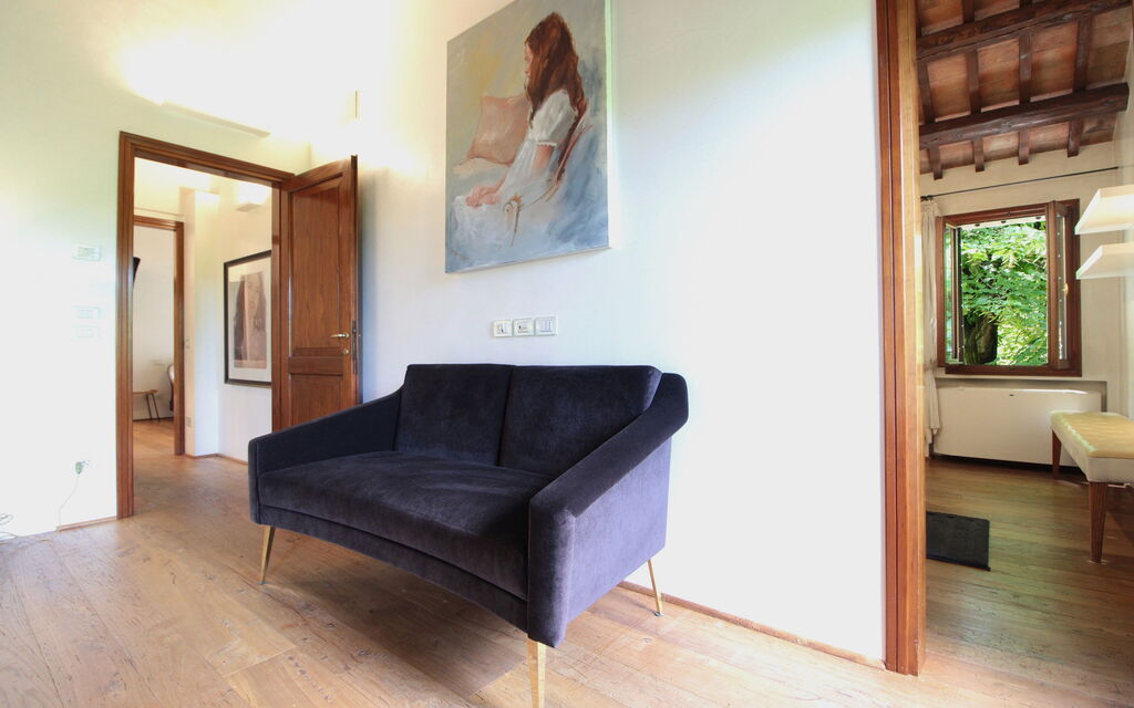 Villa Dorina: Autunno, Caratteristiche, Estate, Inverno, Primavera