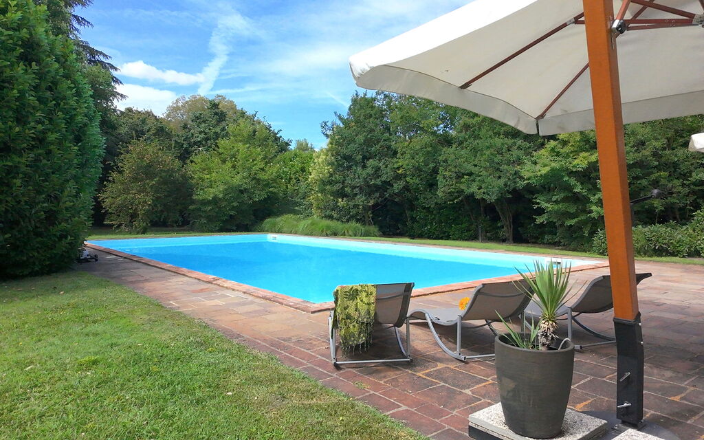 Villa Dorina: Autunno, Estate, Piscina, Primavera