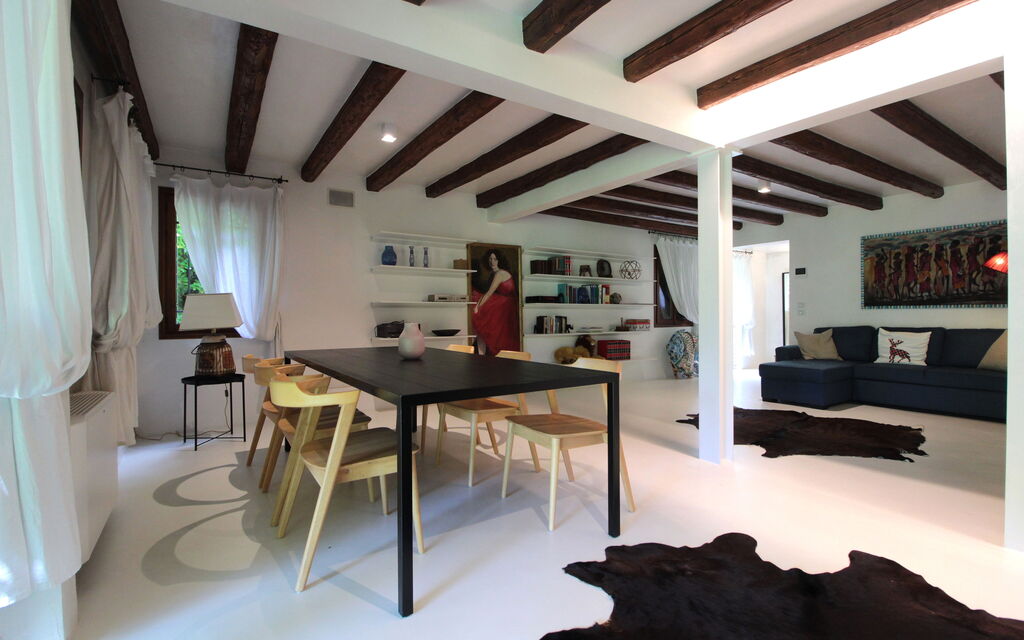 Villa Dorina: Autunno, Estate, Primavera, Sala da pranzo