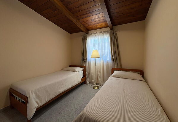 Villa Gloria: Autumn, Bedroom, Spring, Summer